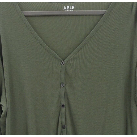 ABLE Women's Julia Anywhere Top in Thyme Green Size XL Long Sleeve Henley Cotton - Picture 2 of 9